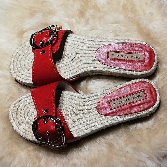 Shoes - Picture 3 of 4